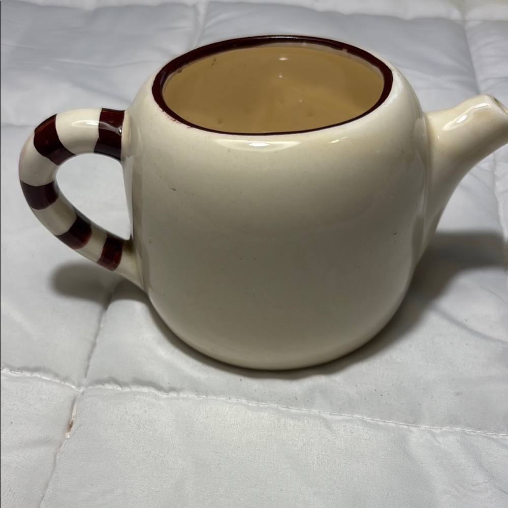 Vintage Cat-themed Ceramic Coffee or Tea Creamer Dish - Picture 6 of 9